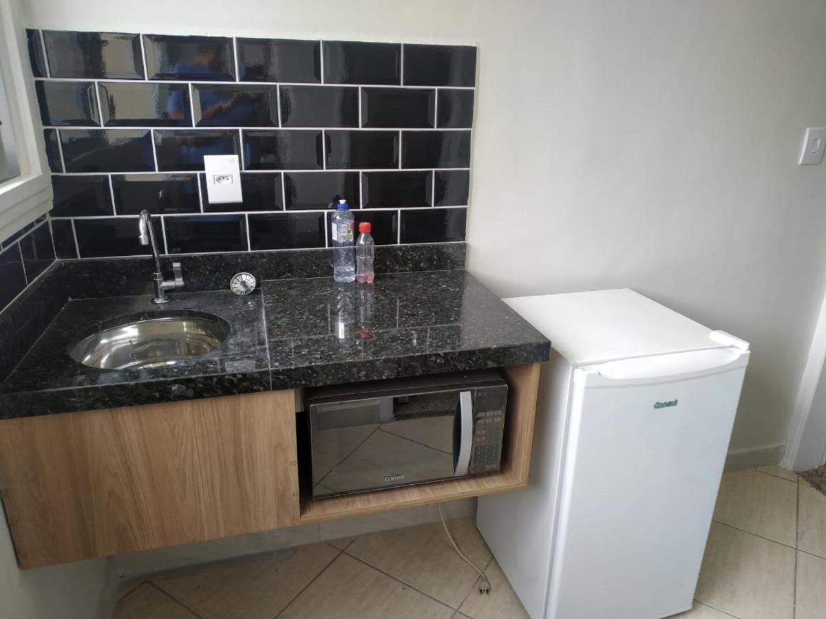 Kitnet Asturias 51B No Ed. Guariata, Proximo A Praia Das Asturias Em 瓜鲁雅 外观 照片